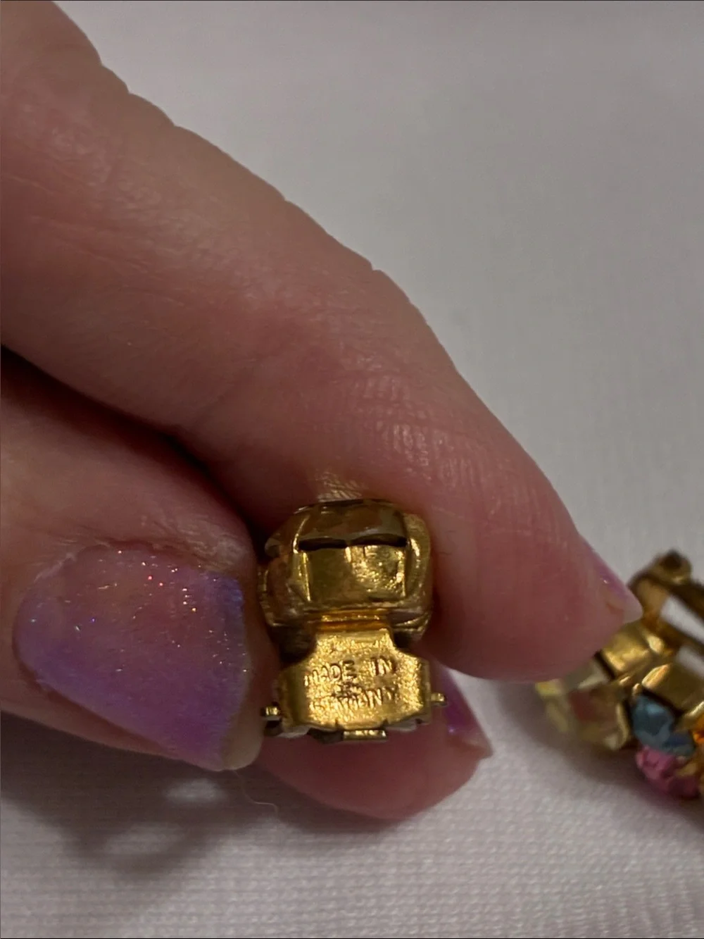 Vintage Mid-Century Gold-Tone Pastel Crystal Clip Earrings